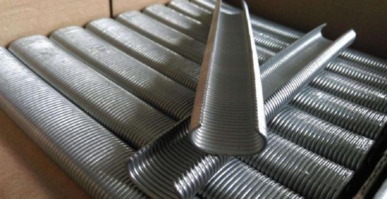 O grampo C que faz a máquina para o porco Ring/C deu forma à produção do grampo